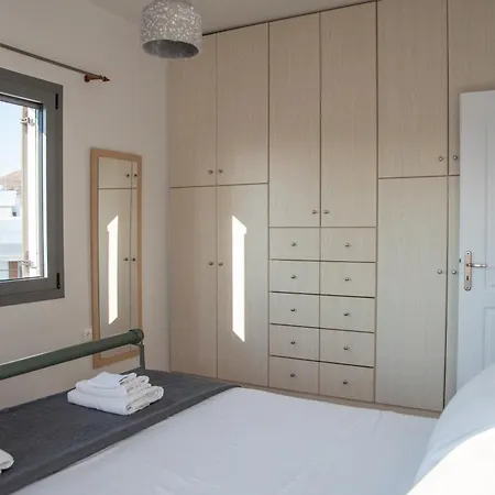 Aria * Tinos